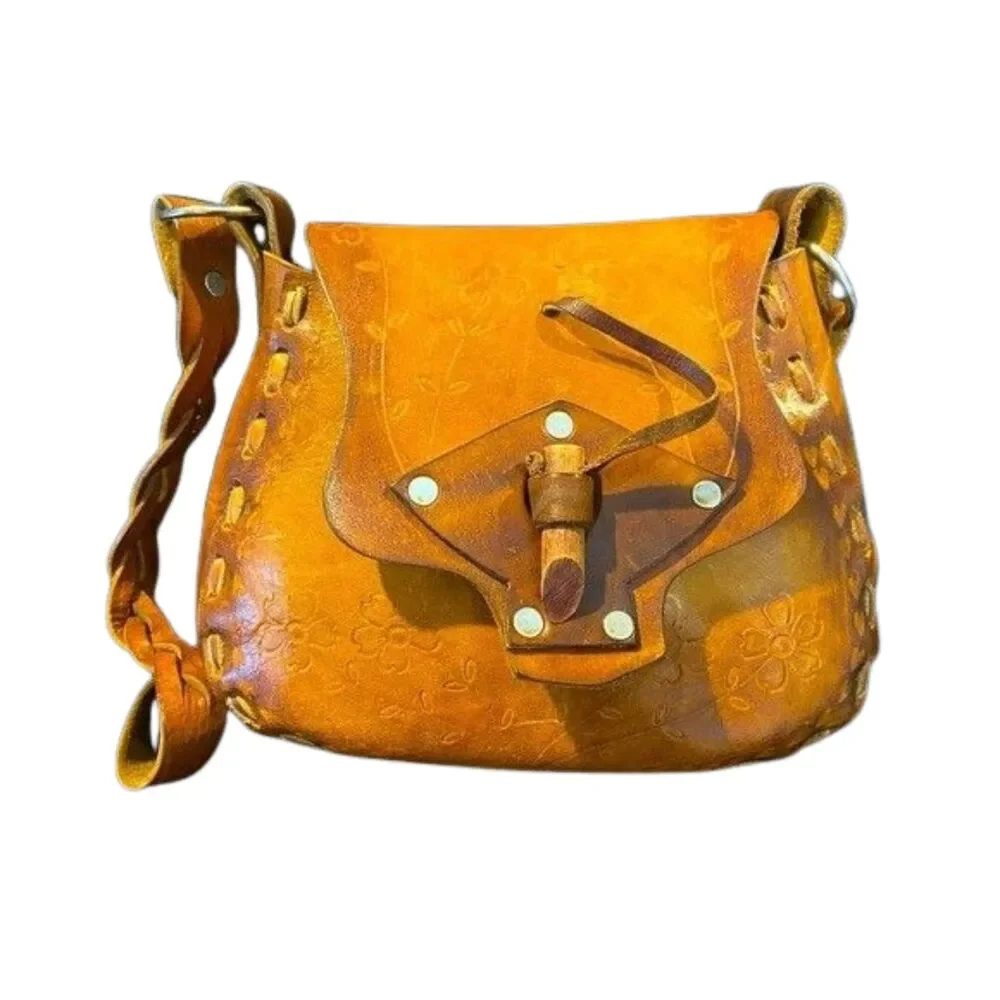 Hippie Boho 1970s Tooled Cowhide Leather Shoulder Bag Purse Wood Stick Clasp